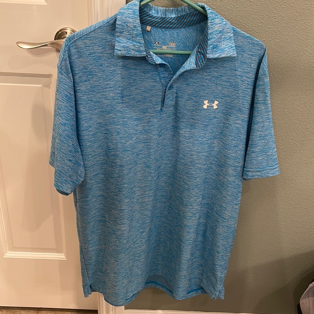 Under Armour Large Golf Polo. No snags, Great Condition, No stains.